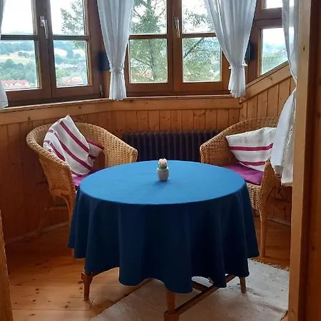 Ferienwohnung * Moerlenbach