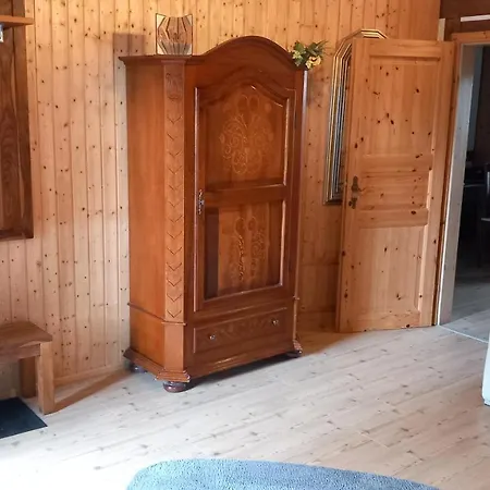 Ferienwohnung * Moerlenbach